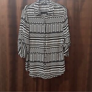 Alfani Geometric Button Up Blouse size 14